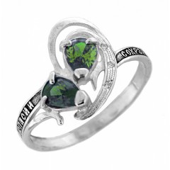 Серебряное кольцо с зеленым фианитом