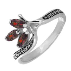 Серебряное кольцо с красным фианитом